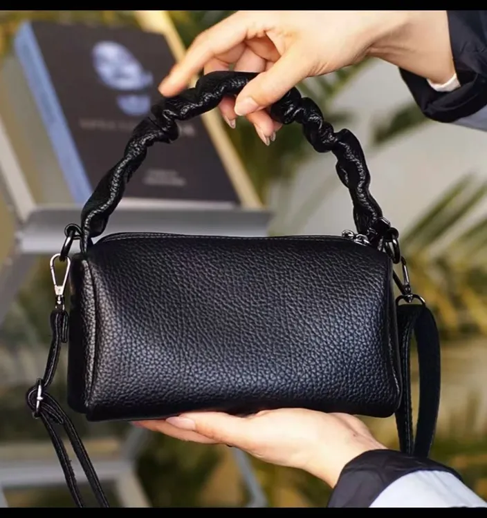 夏春季新款手提包女2025夏季时尚小包简约斜挎包高级感百搭单肩包