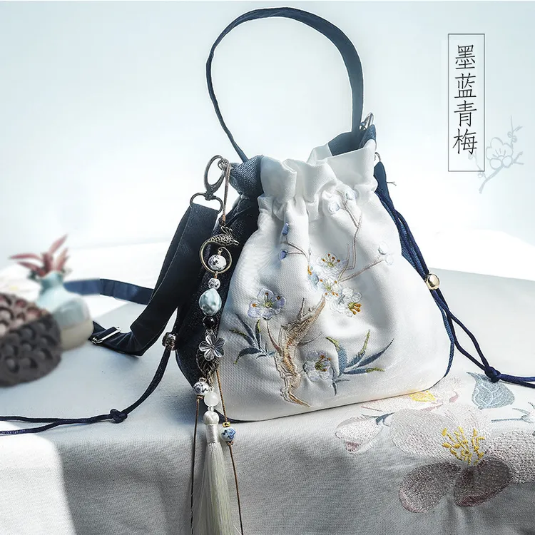 民族风绣花汉元素古风手提汉服荷包斜挎包单肩包手机流苏包小背包