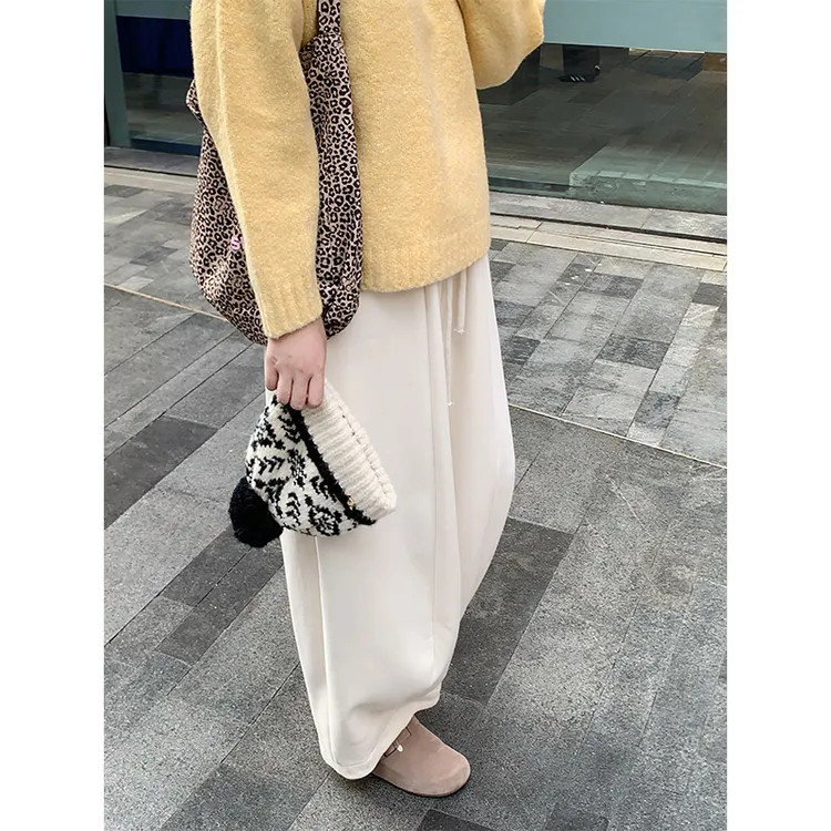 西兰花花 米色加绒保暖卫裤今年流行百搭长裤宽松显瘦阔腿裤女款