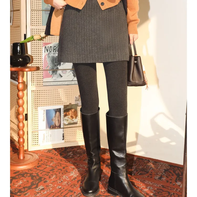 PENNYPENG 格雷叙事 冬季轻盈软糯简约直筒时尚条纹羊毛羊绒短裙