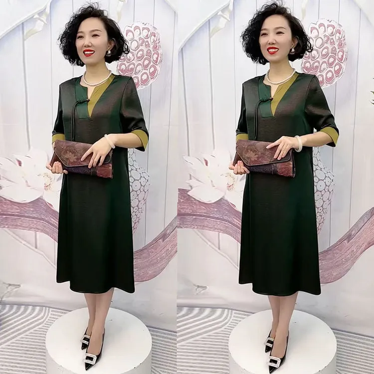 H夏季经典桑蚕丝高端中老年妈妈连衣裙国风洋气中长款遮肉大码裙