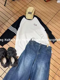 【说好的随便穿穿去看秀】百搭大版时尚流行刺绣小狗拼接袖卫衣9699