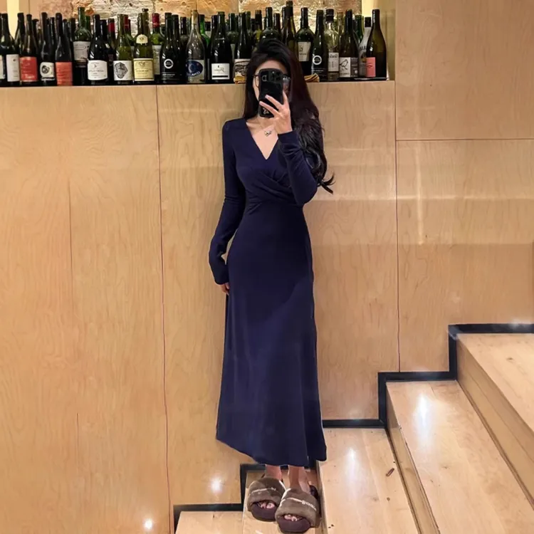 早秋季气质收腰显瘦法式领女款包臀连衣长裙连衣裙