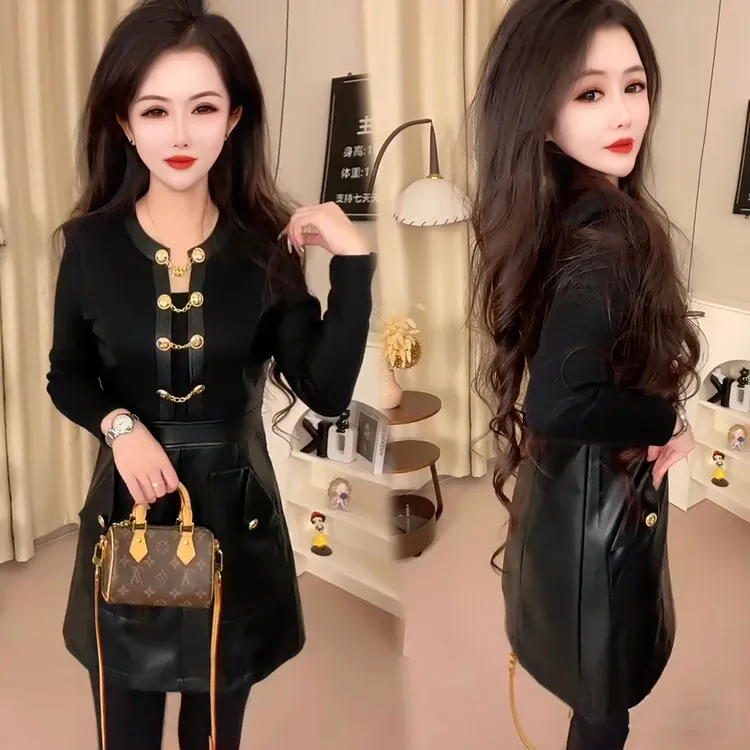 2025冬季新款皮裙链条镂空长袖常规纽扣修身百搭洋气显瘦时尚长款