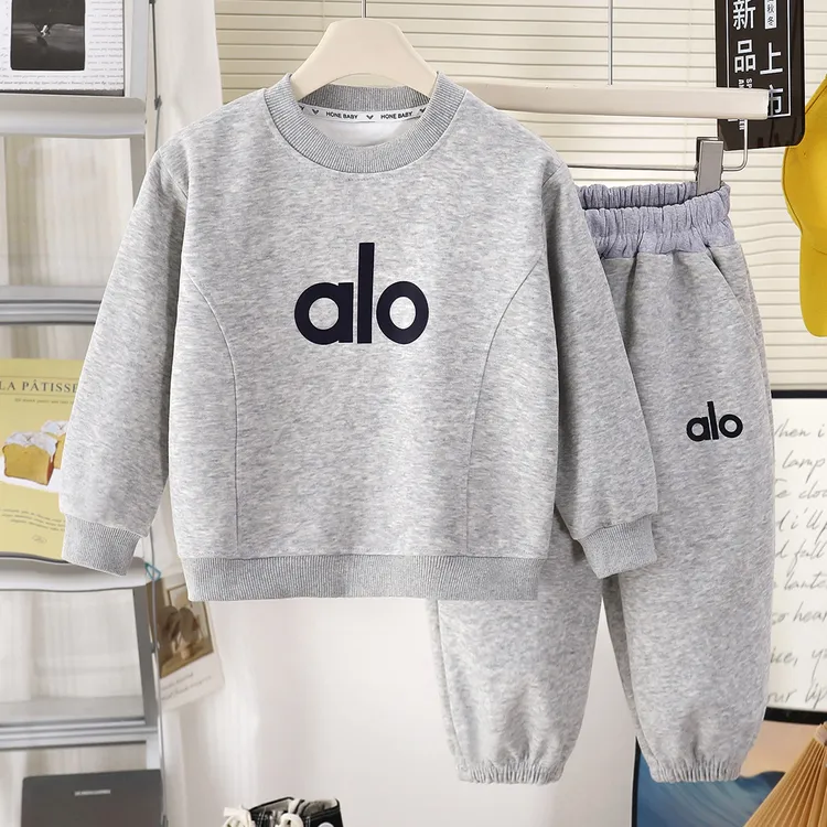 秋季新款2025华棉卫衣套装休闲可爱卡通男女童运动两件套时尚韩版