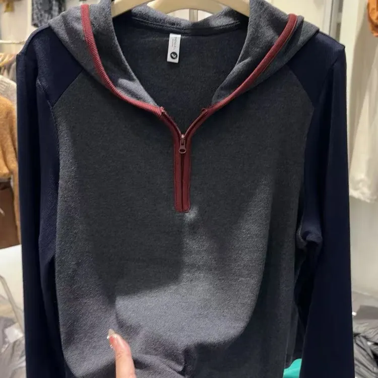 #高级感欧货拼色连帽半拉链内里拉毛韩版秋季中长款卫衣上衣女士