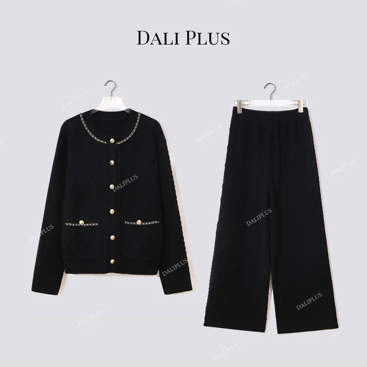 DALI PLUS“香风·黑金套”羊毛混纺链条针织开衫+长裤-D5SZ8220