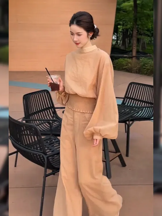 巨好看秋装搭配一整套2025新款女神范气质休闲御姐上衣阔腿裤女装