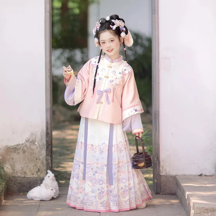 传统古典2025日常汉元素明制汉服古装民族风中国风女童秋冬