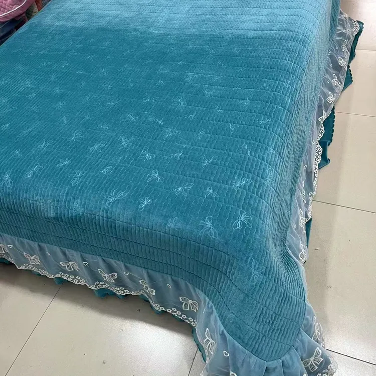 冬季宝宝绒花边款绗缝亲肤冬季加绒防滑床盖防滑炕盖枕套花边