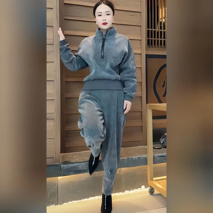 减龄时尚休闲套装2025春季新款洋气显瘦宽松遮肉上衣哈伦裤两件套