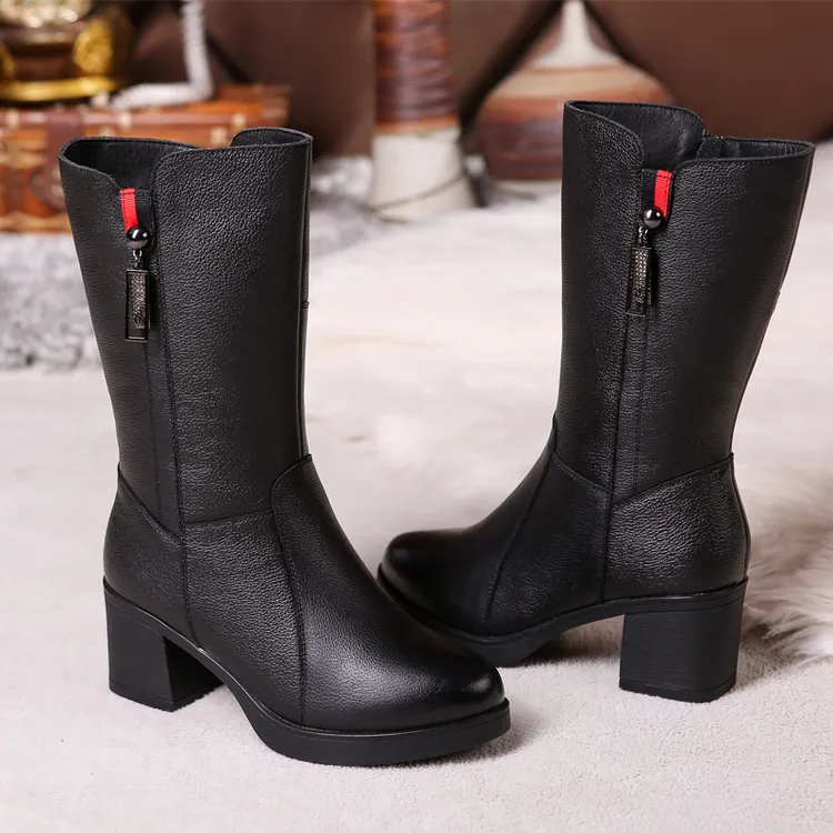 靴子女真皮中筒靴加绒软底妈妈女款女士鞋长筒皮靴粗跟中跟女靴