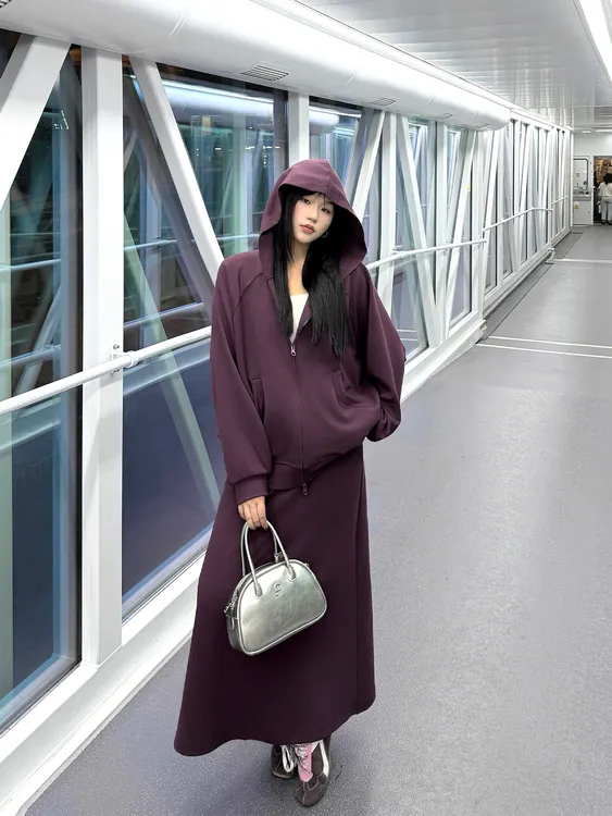 月半鱼【共生】秋季舒适穿搭休闲慵懒连帽卫衣外套女+半身裙两件套