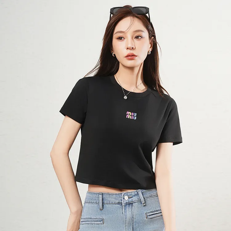 品牌女装2025夏季短袖T恤女时尚百搭显瘦圆领宽松打底衫洋气上衣