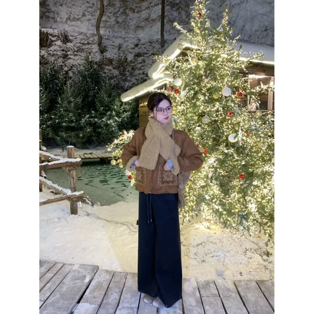 赵小小【暖冬可露丽】9338 复古刺绣围脖款2025冬季新款巨保暖外套