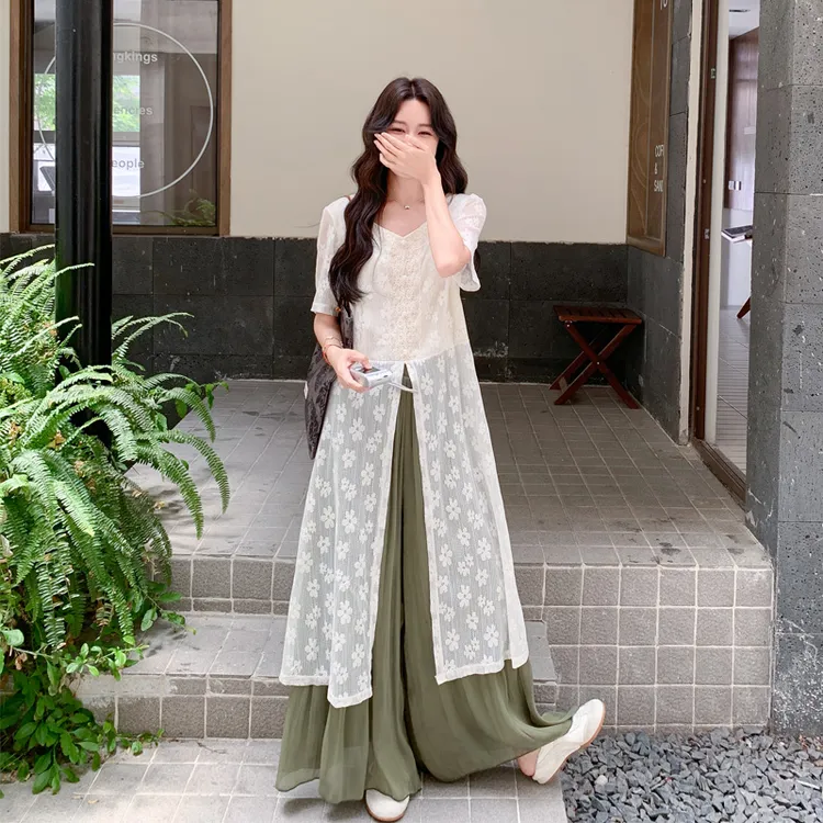 森系文艺范蕾丝罩衫阔腿裙裤2025夏季新款复古法式温柔风显瘦套装