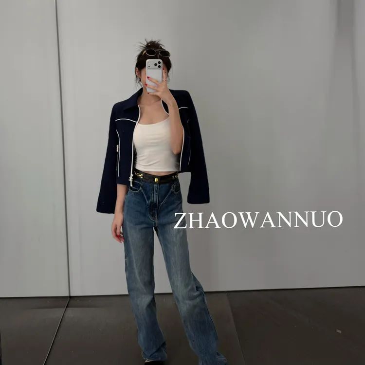ZHAO WANNUO 丨C*L腰边皮饰马衔扣深蓝色牛仔裤NC0915