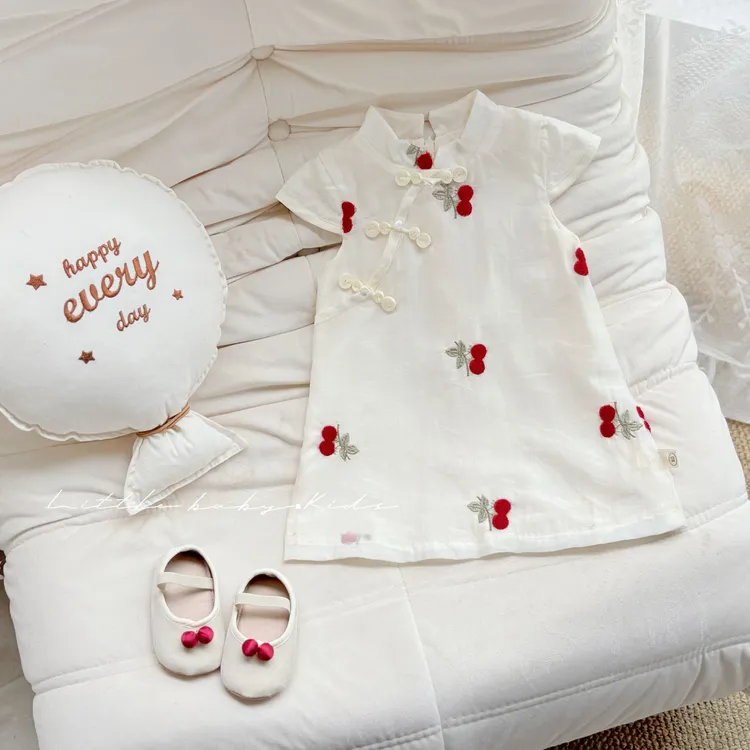 2025夏季新款婴幼儿小樱桃旗袍裙女宝宝中国风外出斜襟连衣裙旗袍