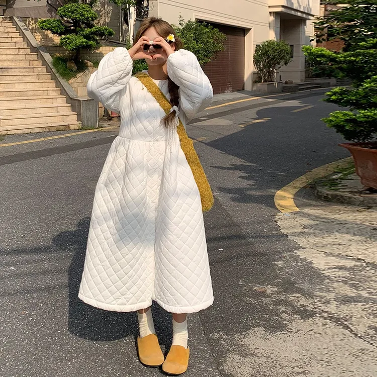 【在逃公主】韩系保暖娃娃裙棉服外套2025新款菱格收腰夹棉连衣裙