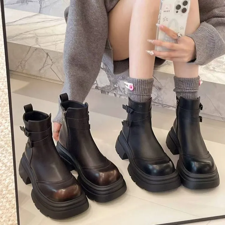 秋冬女加绒侧拉链防滑防水马丁靴靴子中筒厚底平跟