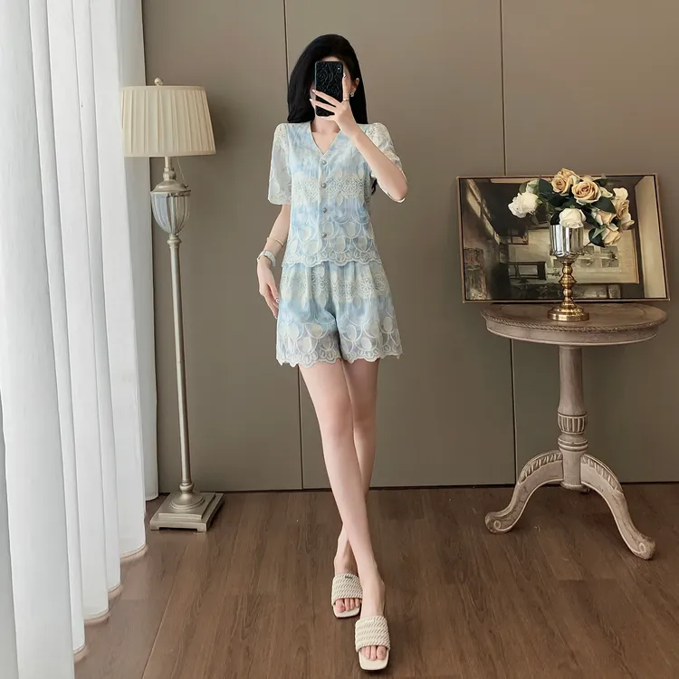 蕾丝绣花短袖短裤套装女夏装新款显瘦减龄气质休闲时尚两件套洋气