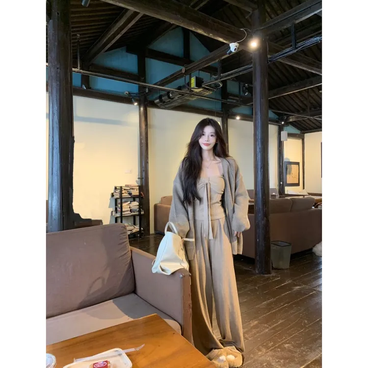 parkyeon早秋穿搭针织外套开衫内搭蝴蝶结抹胸上衣垂感休闲裤套装