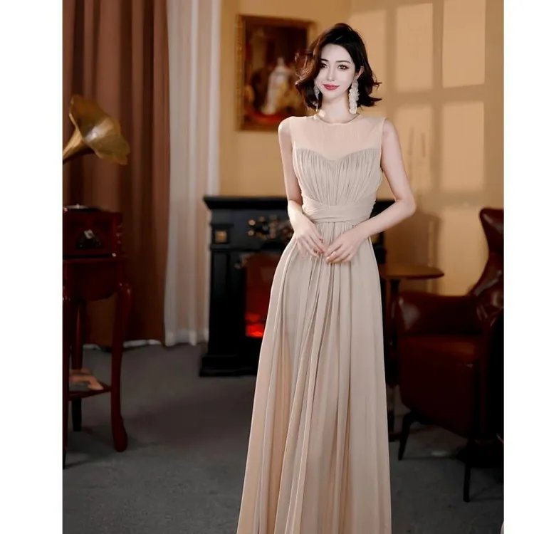 法式高级感宴会连衣裙女2025初夏穿搭新款长裙今年流行的爆款裙子