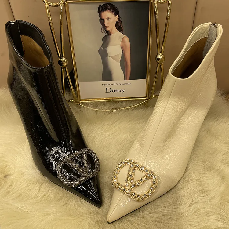 迪奥希高定设计款2025新款时装靴女时尚百搭真皮欧美风中跟