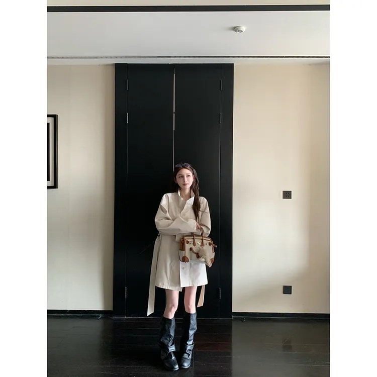 SKK7.9号20点 Norway氛围 轻奢天丝棉轻盈廓形风衣外套女英伦风