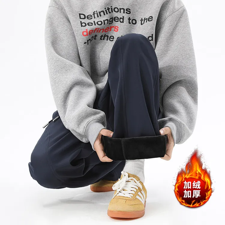 V37毛茸茸保暖加绒冬季加厚设计感拼接斜切长裤直筒宽松休闲裤男