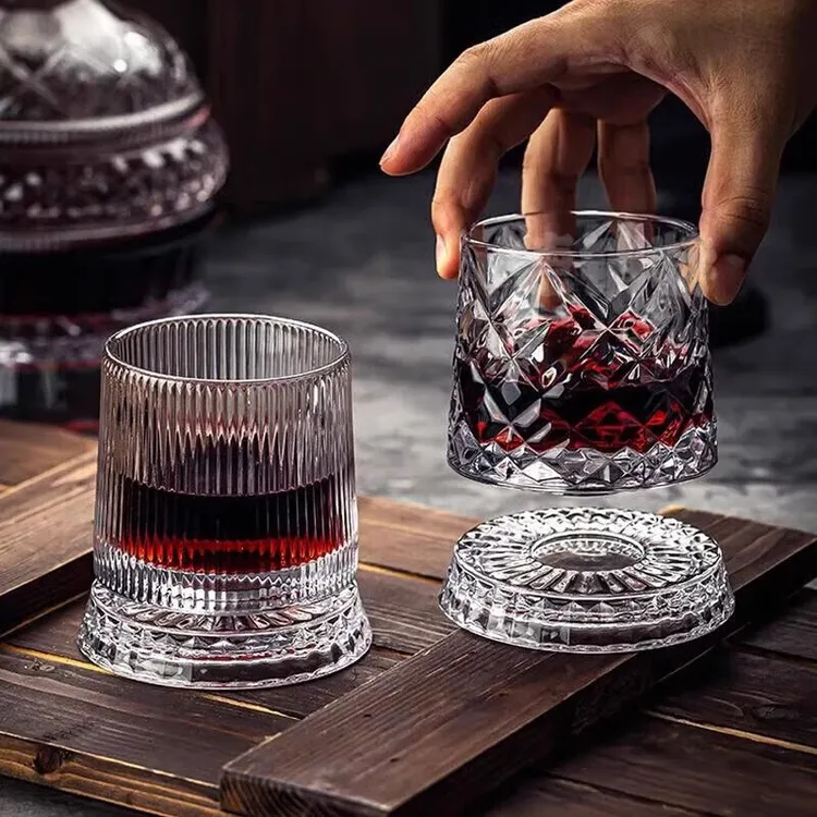 解压好玩旋转威士忌酒杯洋酒杯轻奢水晶玻璃杯家用啤酒杯水杯礼物