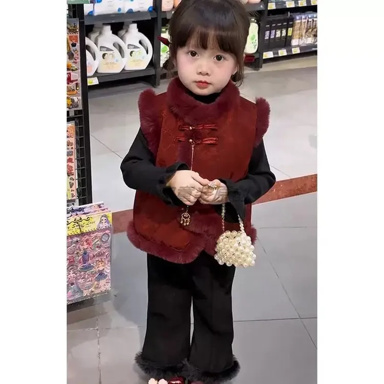 女宝宝过年唐装中式红色马甲秋冬2025新款儿童国风喜庆坎肩拜年服