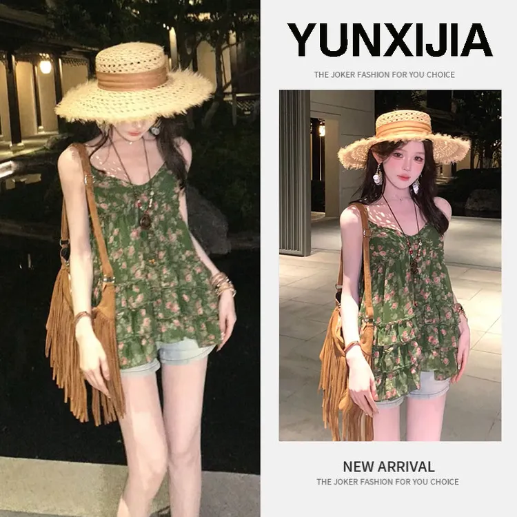 2025夏季新款时尚设计感甜美减龄宽松显瘦吊带上衣短裤两件套