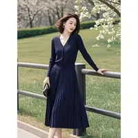 深蓝色针织套装女装2025春季新款韩版开衫上衣百褶半身裙子两件套