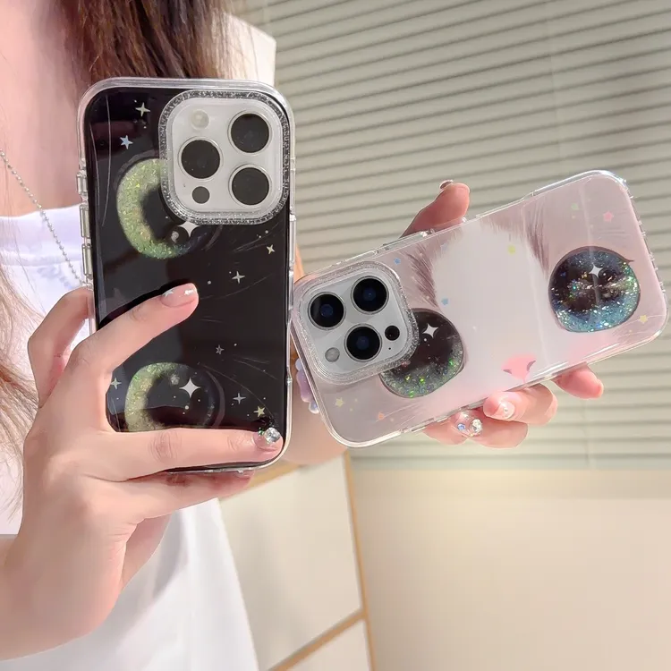 横版大脸黑白猫咪图案适用苹果16promax及iPhone15手机壳可爱新款