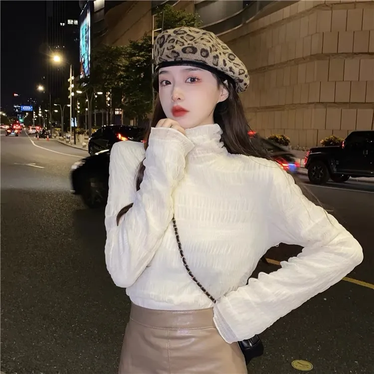 半高领蕾丝打底衫女内搭设计感加绒衬衫秋冬2025新款长袖显瘦T恤