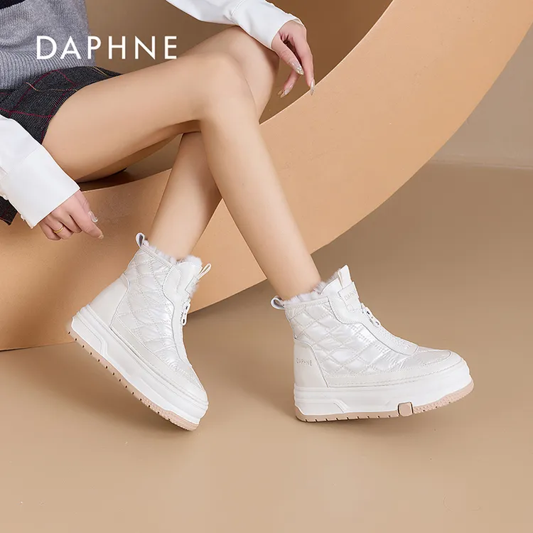 Daphne/达芙妮25新款冬加绒久站不累防滑厚底时尚增高雪地靴女LL