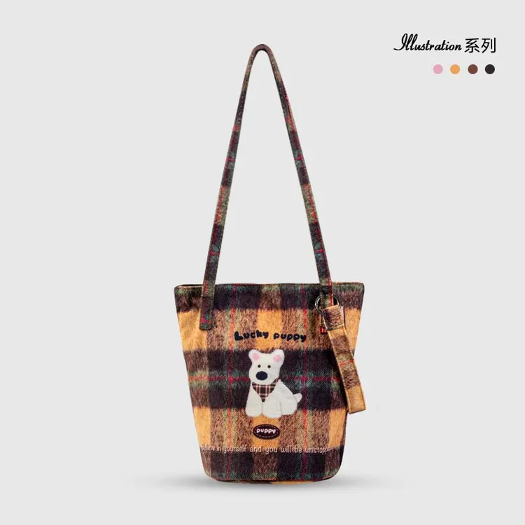本立方格子款可爱暮光小狗斜跨平板包包通勤帆布水桶包加厚电脑包