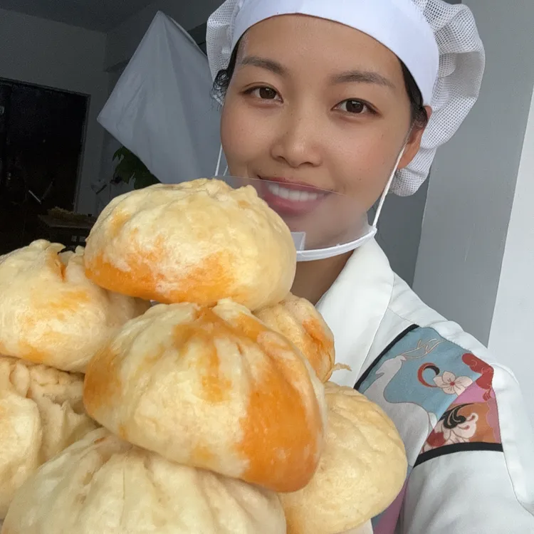 镇雄手工包制老面发酵破酥包早餐包子老面包子包子大包子美味早餐