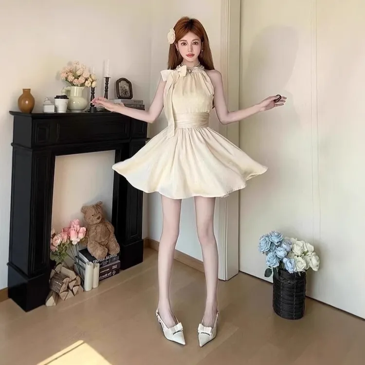 原创女装千金纯欲风无袖挂脖收腰连衣裙烫钻蝴蝶结连衣裙
