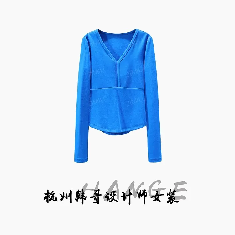 【韩哥女装】2025冬季加厚《赛里木湖系列》蓝色V领修身打底衫5813-A7