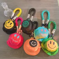 创意笑脸帽子包手机壳短款编织腕带式挂绳钥匙收纳零钱袋网红女款