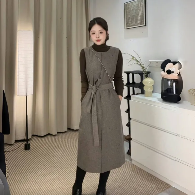 【只只定制】小个子诺贝因冬新款女装加厚背心裙洋气套装裙 ZJ2446