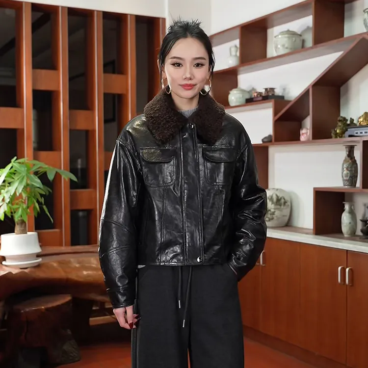 168167【可脱卸】女士轻蜡小绵羊皮90白鹅绒羊毛一体毛领真皮衣外套