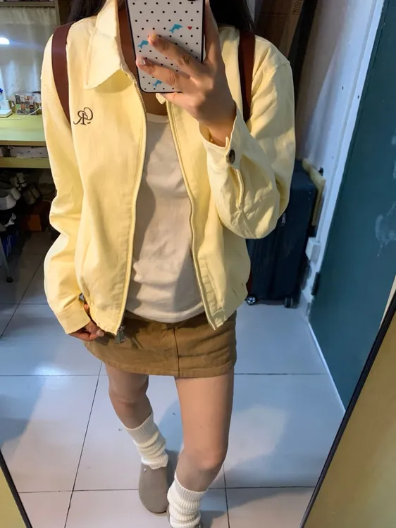 黄色翻领拉链外套女秋冬季2025新款早秋韩系巨好看短款夹克上衣潮