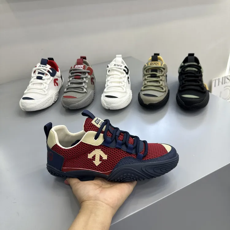 夏季新款低帮系带拼接网面透气舒适防滑软底运动鞋休闲百搭男鞋