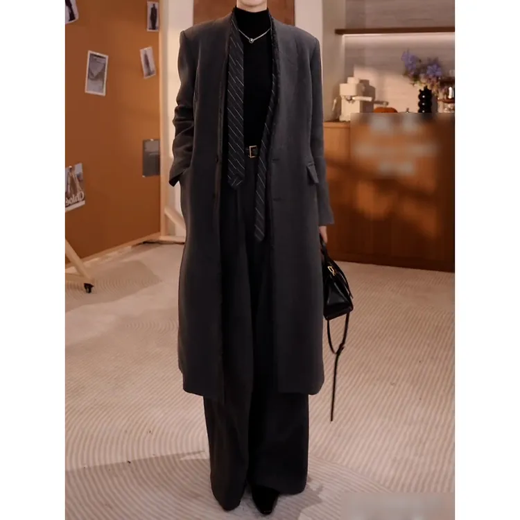 高级时尚气质套装女2025冬季新款深灰色夹棉毛呢外套+裤子两件套