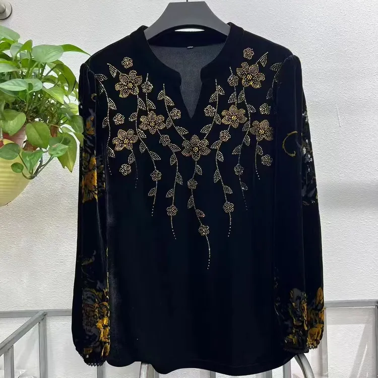 (J8677)V领镶钻长袖时尚洋气加肥妈妈衫