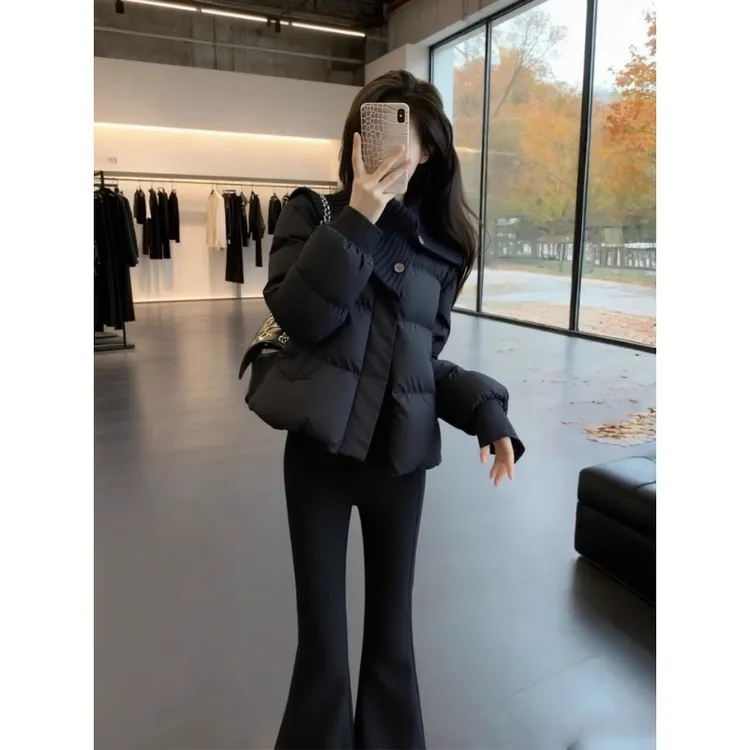 超好看冬装厚外套洋气独特别致设计感气质小香风围脖黑色加厚棉服