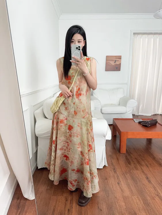 莱赛尔天丝C家修身版型印花连衣裙粉色油画风无袖裙25年夏季新品 